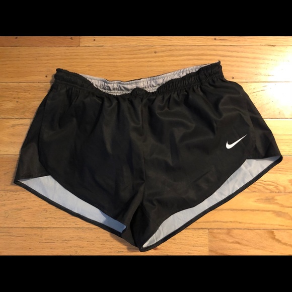 nike running shorts built in underwear